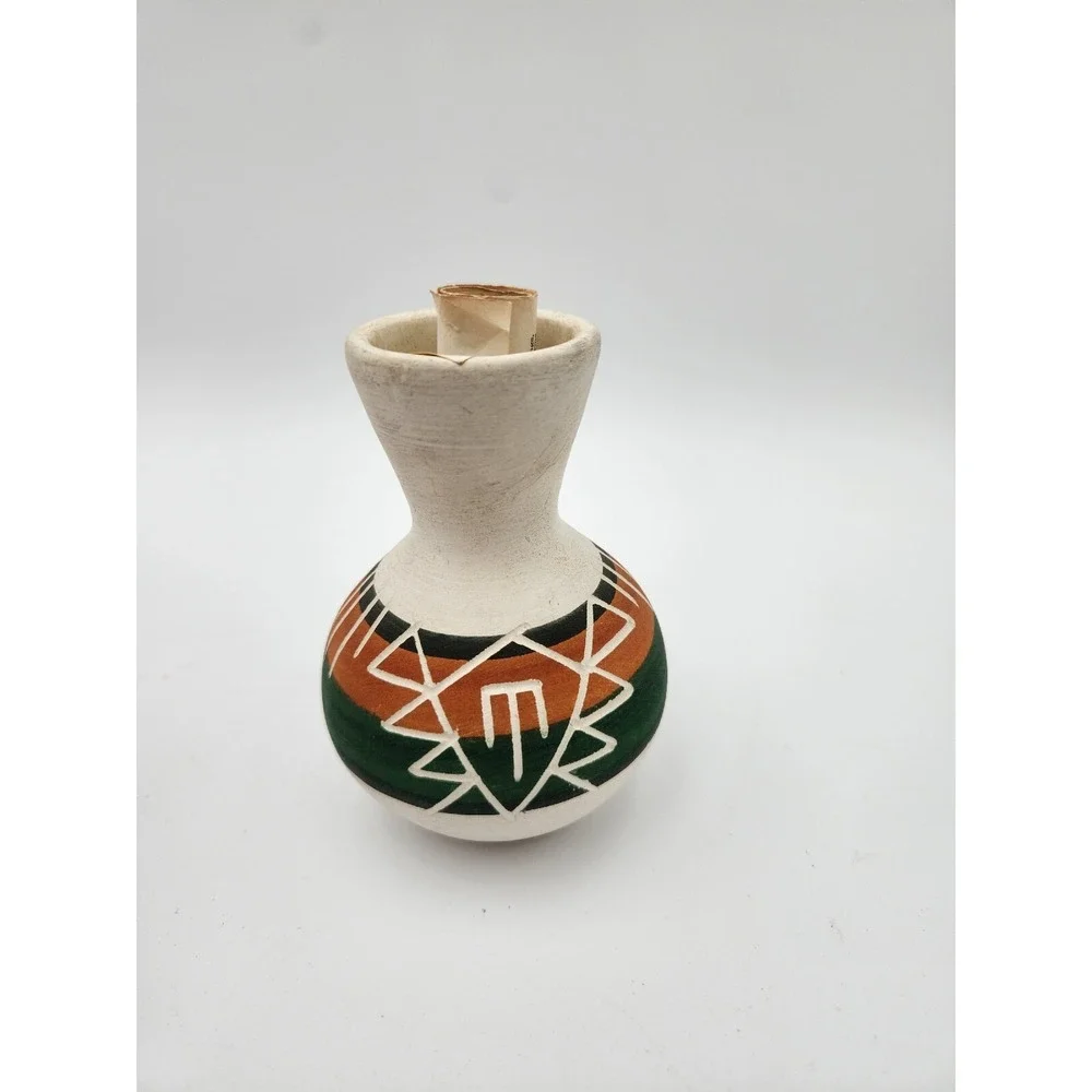 Signed Vintage Sioux Native American Pottery Vase  with paper insert
